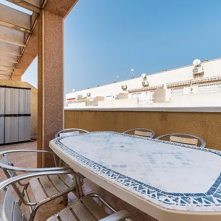 Atico Centrico San Julian Apartment