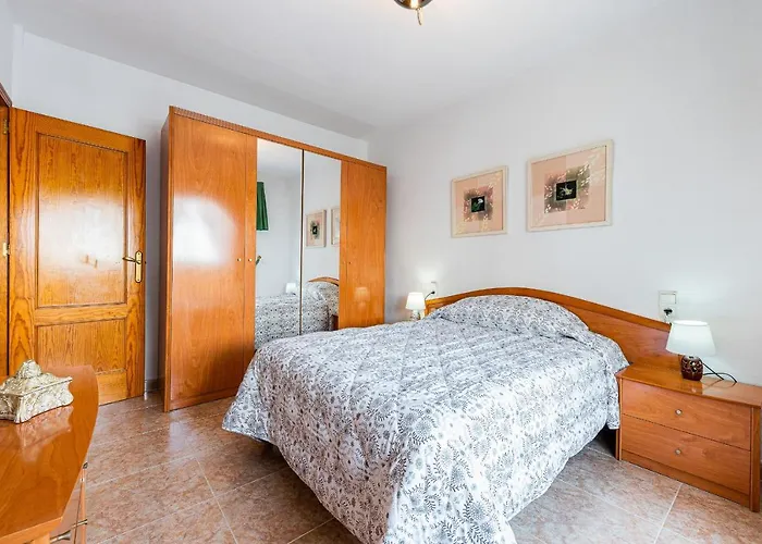 Atico Centrico San Julian Apartment