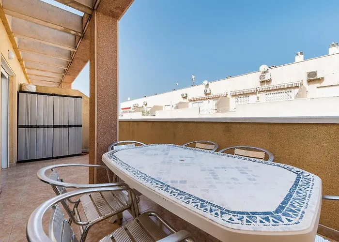 Atico Centrico San Julian Apartment